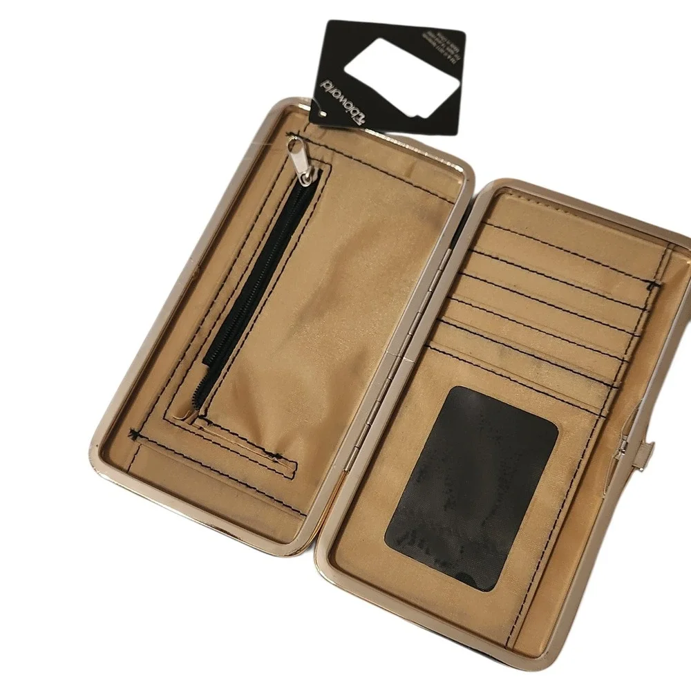 Legend of Zelda Twilight Princess Bioworld Clutch Wallet Black Gold Triforce - Picture 5 of 6